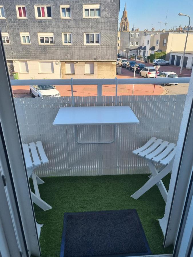 chez Sandy Calais Kültér fotó